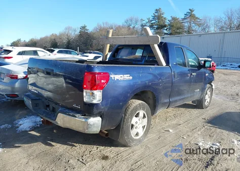 2010 Toyota Tundra Grade 5.7L V8 z USA, uszkodzony, nr VIN 5TFUY5F16AX102404